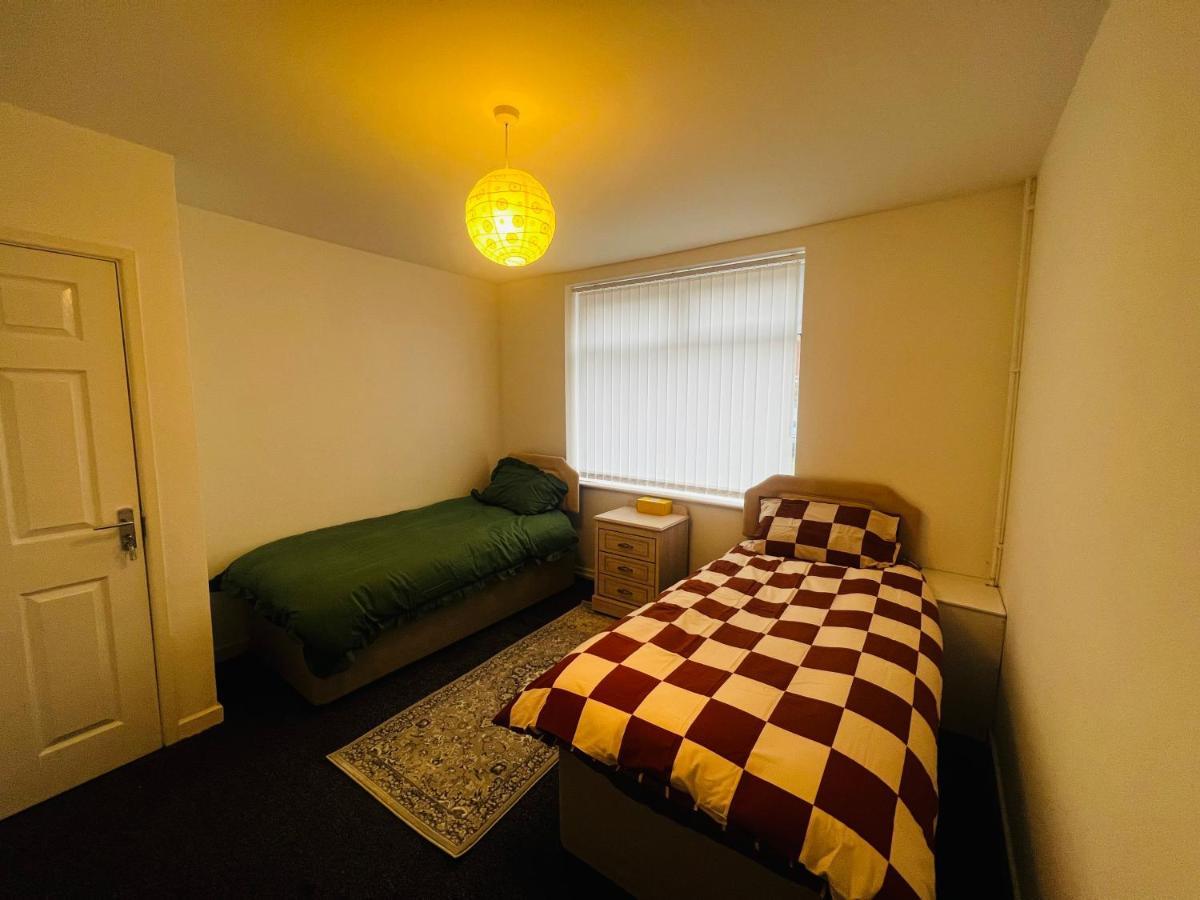 Liberty Inn Room With Sharing Toilet And Kitchen 리버풀 외부 사진
